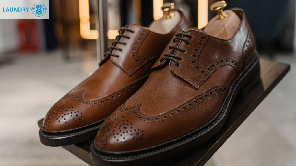 Cara mencuci sepatu berbahan kulit maupun sintetis